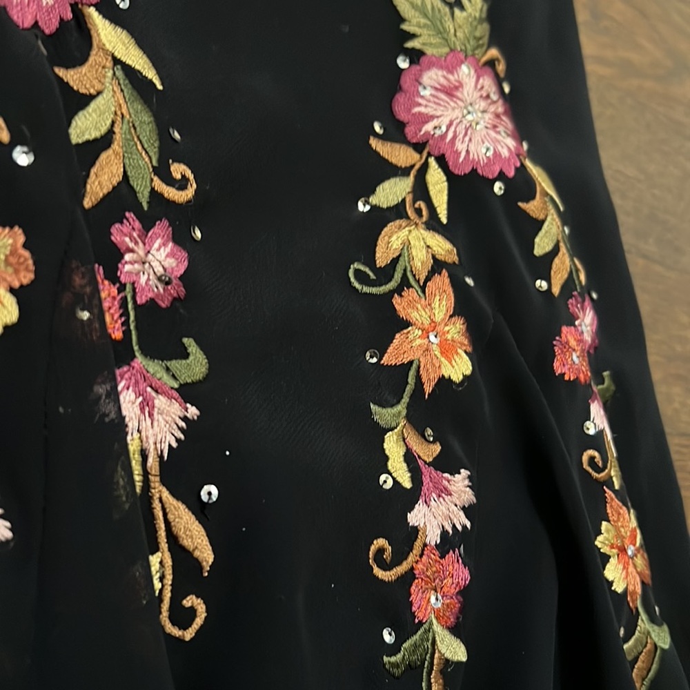 Petite Black and Floral Dress 12P - Picture 5 of 9